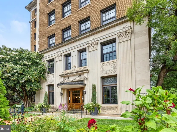 1101 L St NW APT 302, Washington, DC 20005