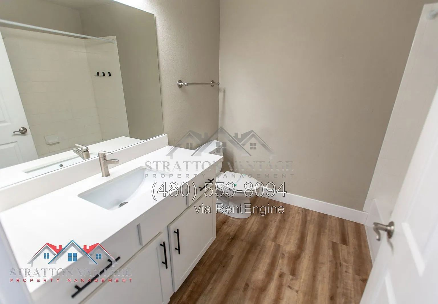 3 bed, 2.0 bath, 1500 sqft, $2,400 — Photo 4