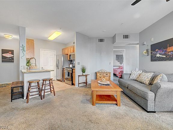 4th image of 7135 S Durango Dr Unit 207