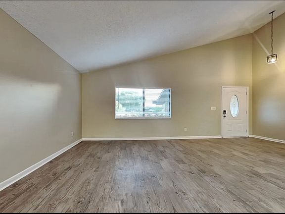 5th image of 3416 McKay Ave #2