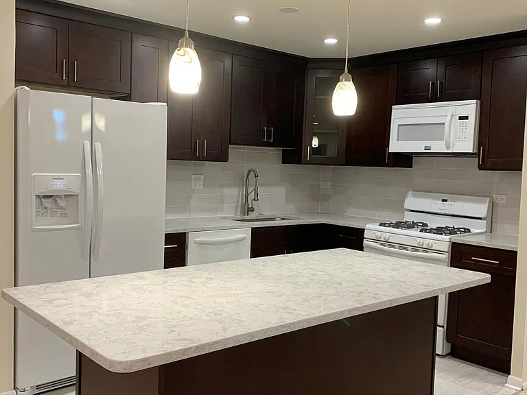 Open kitchen with isle