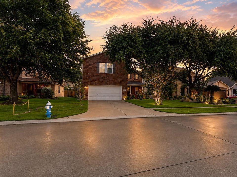 1st image of 18226 Westridge Bend Ln