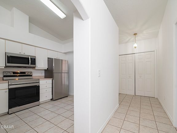 5th image of 3529 Forest Branch Dr APT A