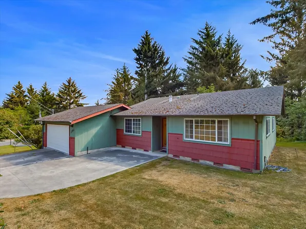 2583 Skyline Dr, Eureka, CA 95503