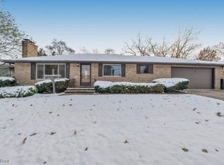 5850 Andover Blvd, Garfield Heights, OH 44125