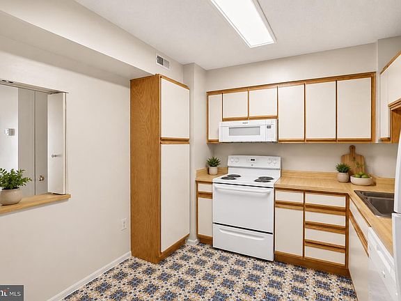 5th image of 3310 N Leisure World Blvd APT 124