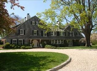 275 Ox Pasture Rd, Southampton, NY 11968