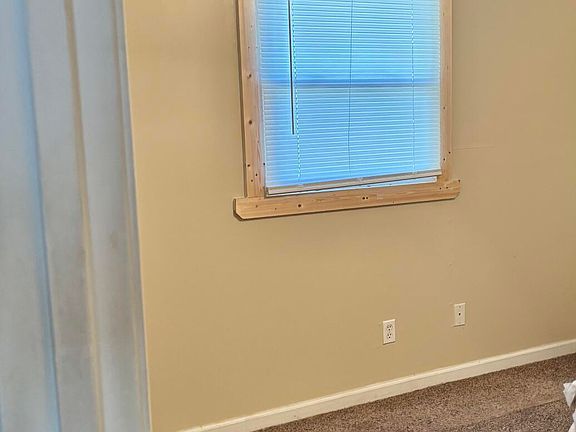 5th image of 1529 Suncrest Dr #7