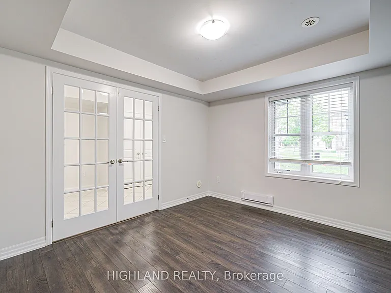 265 Ellen Davidson Dr #4 — Photo 5
