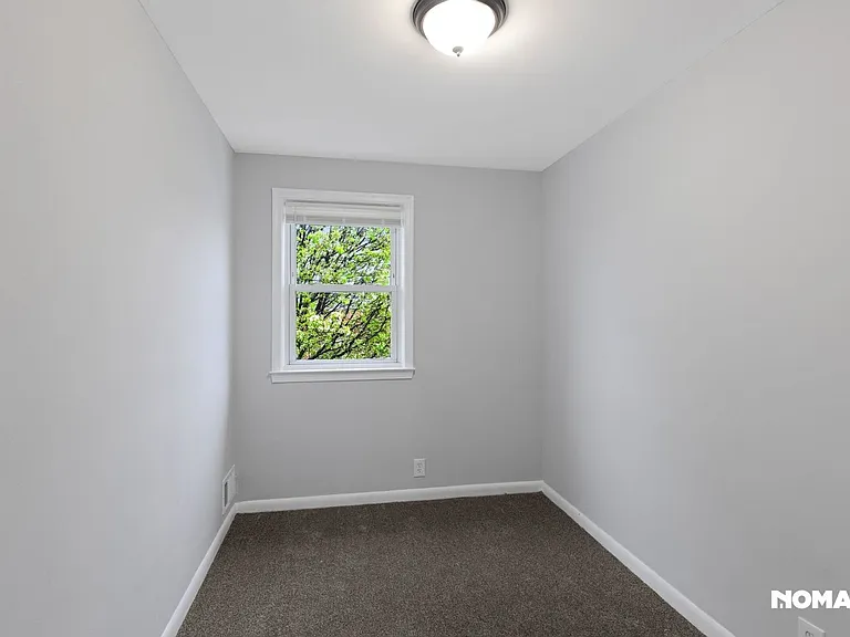 2207 Firethorn Rd — Photo 10