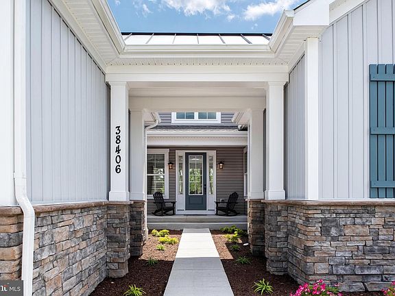 3rd image of 0 Carroll Dr #2