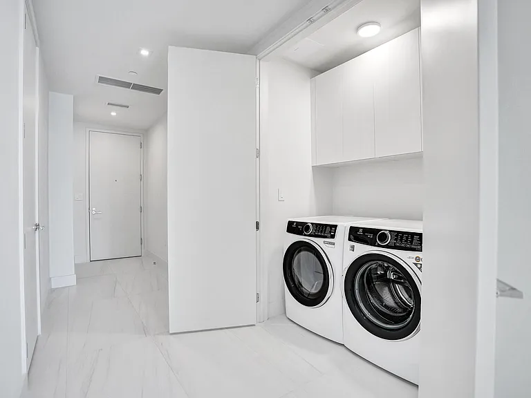 305 Briny Ave #306 — Photo 11