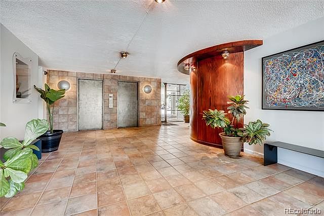 Barrington Apartments Denver Co Zillow