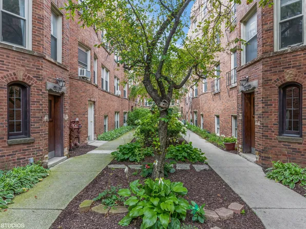 4132 N Kedvale Ave APT 309, Chicago, IL 60641