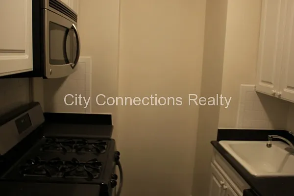 Rented by City Connections Realty | media 30