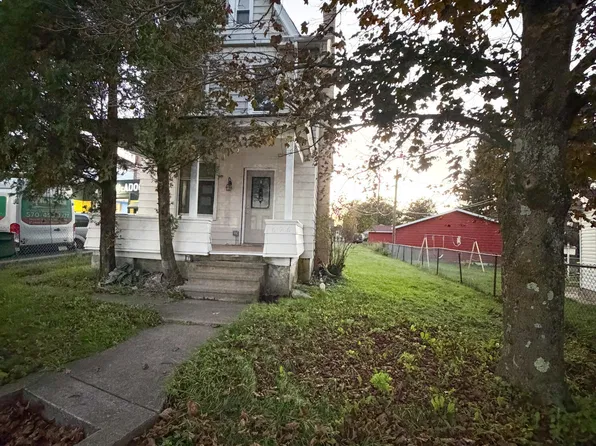 696 S Kennedy Dr, McAdoo, PA 18237