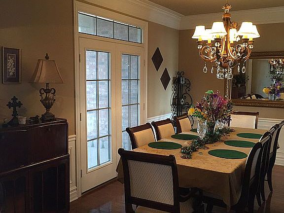 Formal dining