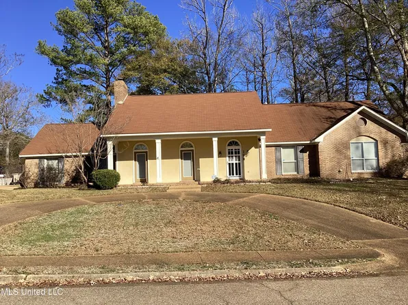 108 Lake Forest Ln, Clinton, MS 39056