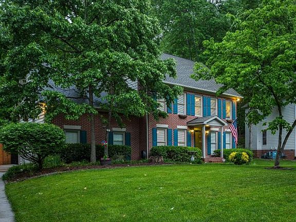 2nd image of 1631 Ila Perdue Dr