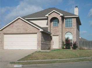 12400 Hunters Cabin Ct, Burleson, TX 76028