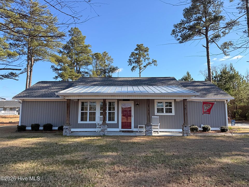 1st image of 561 Singletary Avenue