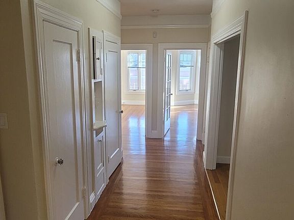 4th image of 1280 Grove St APT 104