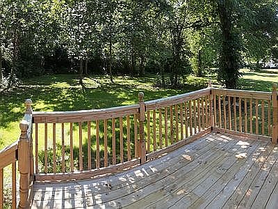 Back porch, Yard