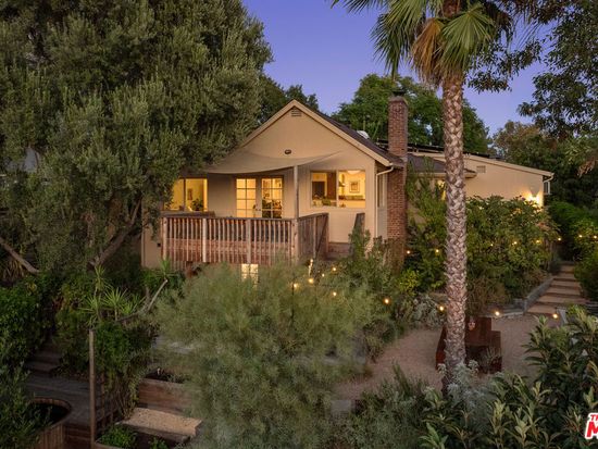 2143 Lemoyne St, Los Angeles, CA 90026