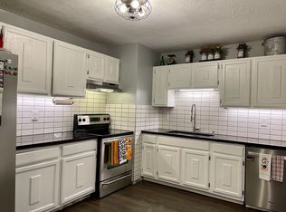 215 Maplebrook Dr, Brownsburg, IN 46112
