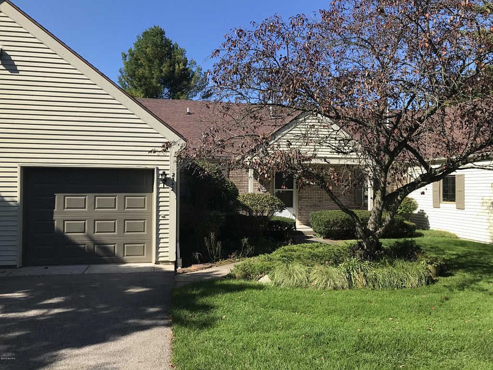 1st image of 2342 Edington Dr SE #136
