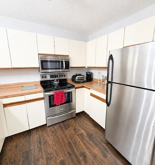 1207 Huntsman Ct — Photo 8