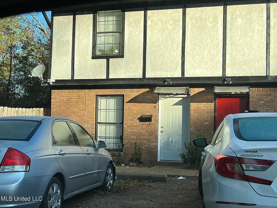 2nd image of 4882 S McRaven Rd #4888