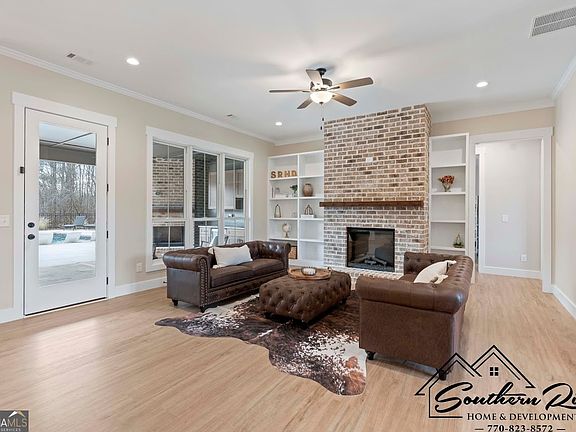 4th image of 128 Martin Cemetery Rd