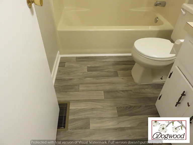 222 N New Ave — Photo 14