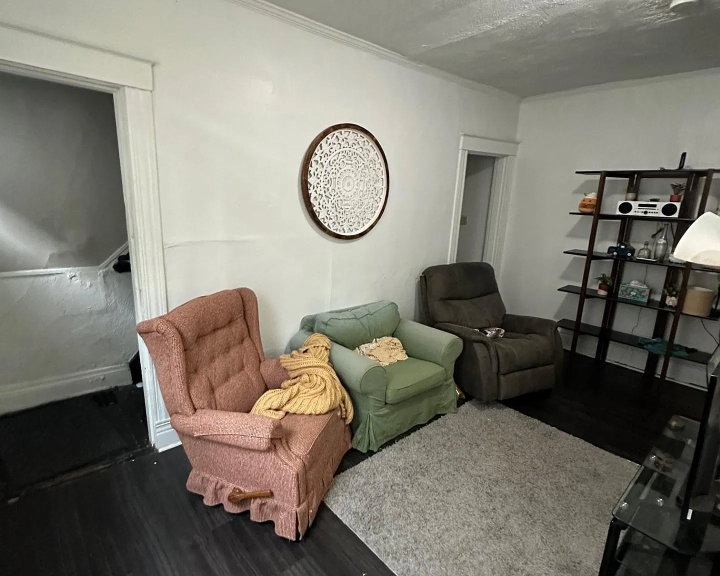 4 bed, 1643 sqft, $2,895 — Photo 3