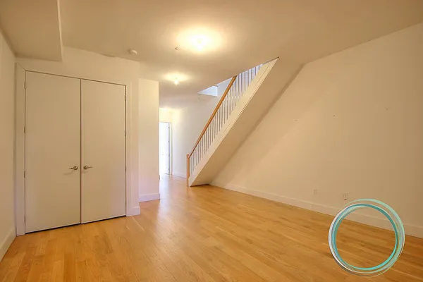 Rented by GTM Property Group  | media 31