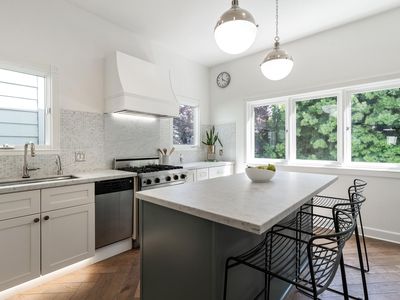 21 Costa St - Main Image