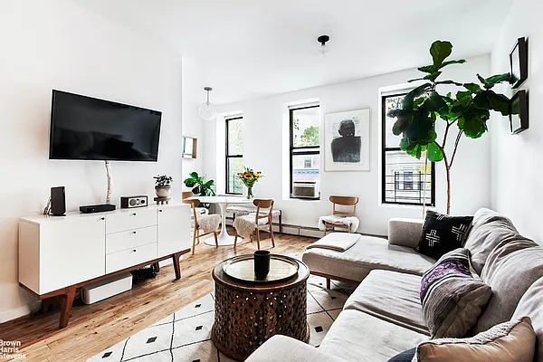 Rented by Brown Harris Stevens | media 8