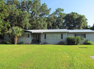 1218 NW 19th Ave, Chiefland, FL 32626