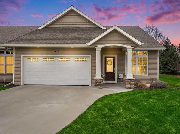 2424 Sawtooth Ct Unit 77, Holland, MI 49424