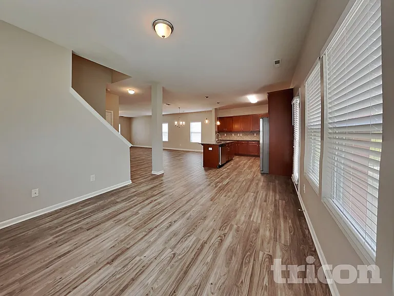 616 Sawtooth Oak Dr — Photo 5