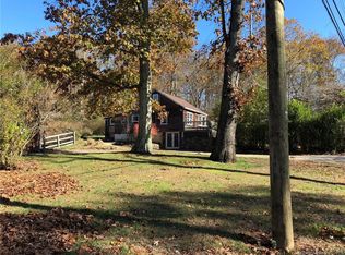 425 Burr Rd, Southbury, CT 06488