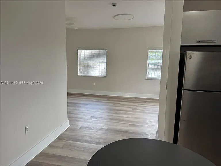 173 NW 36th St #2 — Photo 8