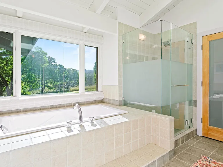 2689 Keiser Rd — Photo 24