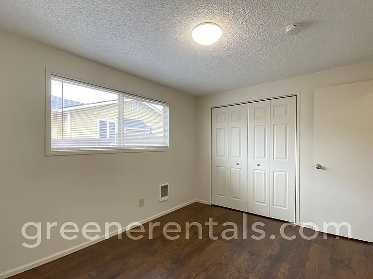 West Main Street Apartments — Photo 12