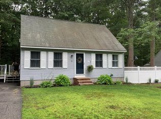 3 Clarkdale Rd, Kennebunk, ME 04043