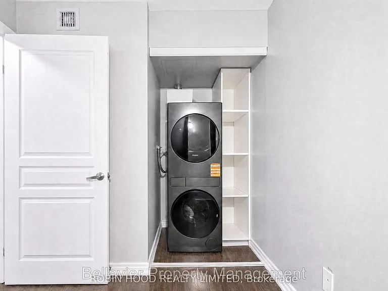 323 Richmond St E #807 — Photo 18