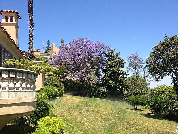 4th image of 1314 Vista Del Monte Dr
