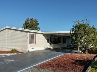 3008 Manatee Rd, Tavares, FL 32778