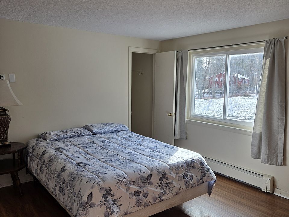 1st image of 242 Commercial St #A